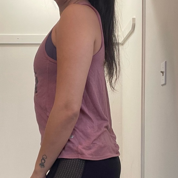 💪 Women’s Athletic Works Workout Tank Top – Size Small 💪 - Picture 2 of 9